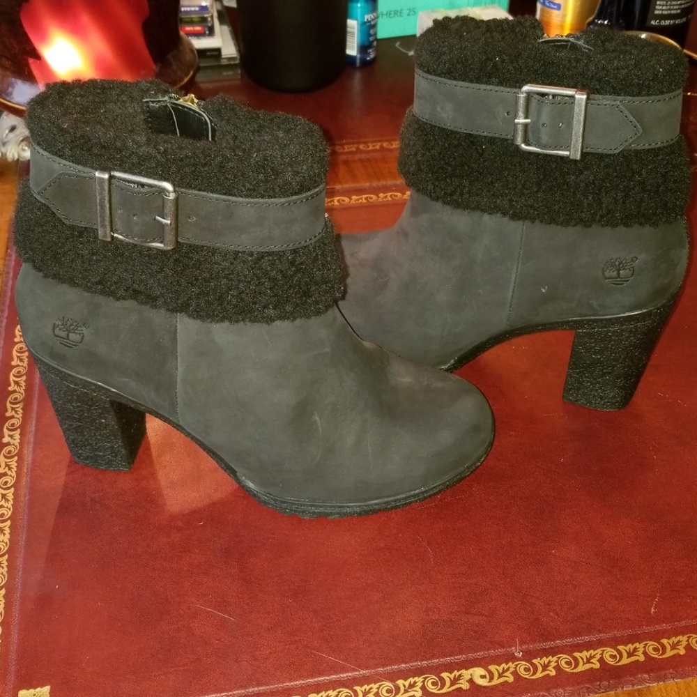 Timberland Women's Boots Size 8 NWOT
